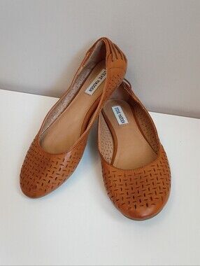 Steve Madden Tan Perforated Leather Slip-On Flats
